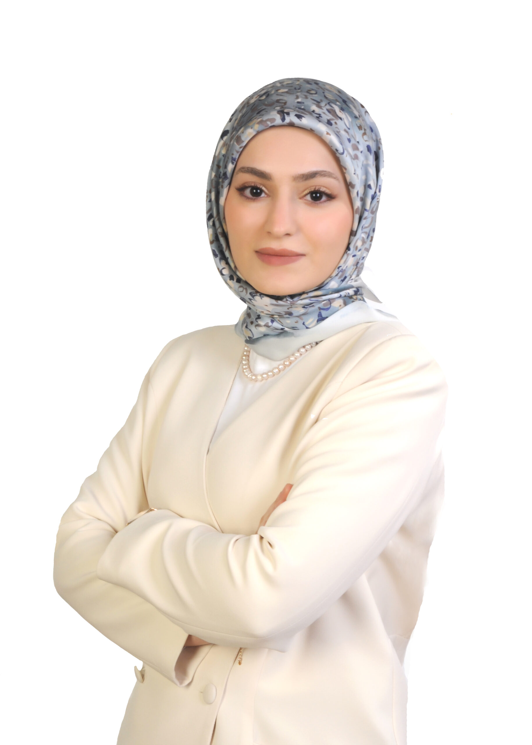 Av. Ayşenur Alperen