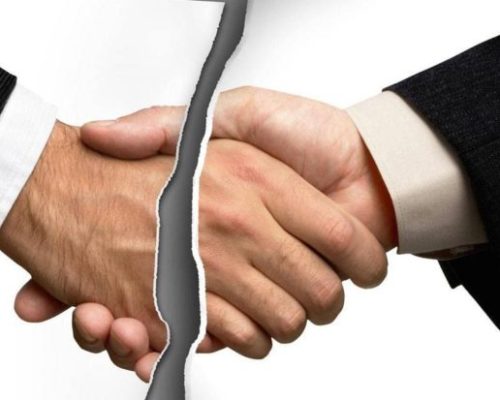 Bu makalde İzale-i şuyu (Ortaklığın Giderilmesi) davasının ne olduğu, ortaklık türleri,tarafları, ortaklığın hangi suretlerle giderilebileceği, davanın ne zaman açılabileceği ve zamanaşımı süresi, davada yetkili ve görevli mahkemeler hangileridir gibi soruların cevapları yer almaktadır.